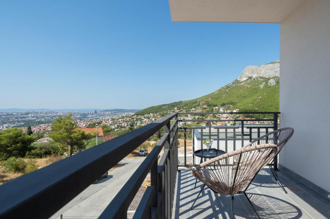 Villa Dorso With Heated Pool Klis Exterior photo